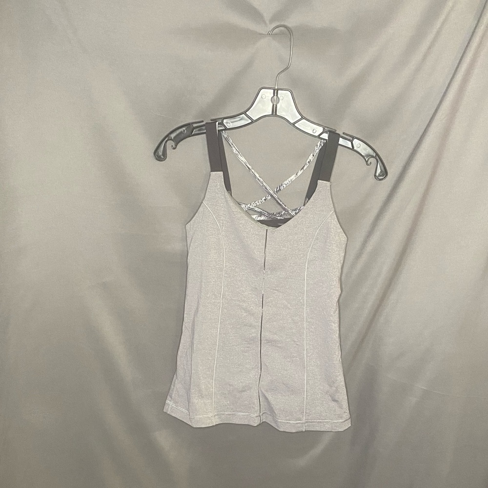 Lululemon hot to street tank